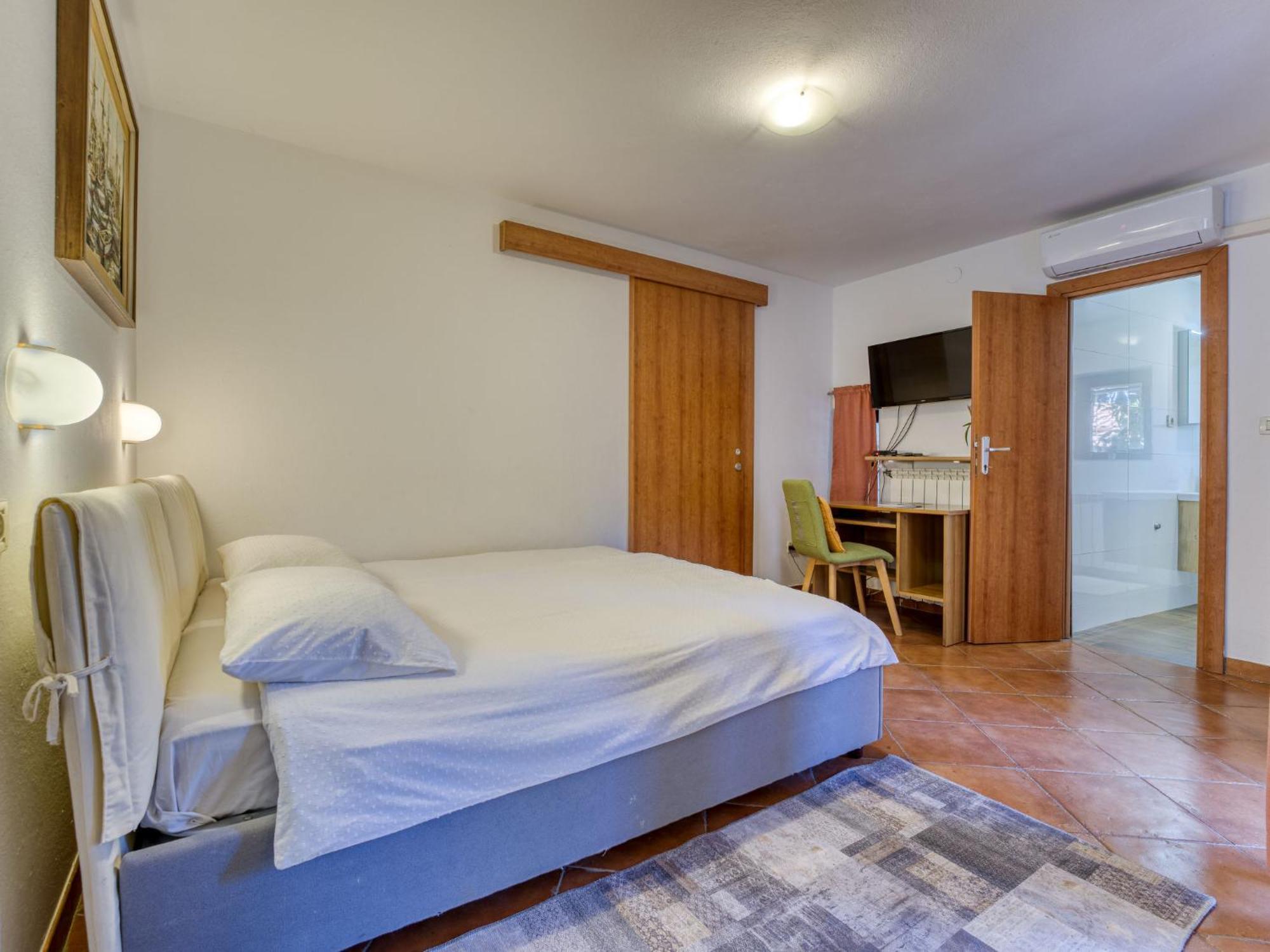 Lovrano-2 By Interhome * Lovran