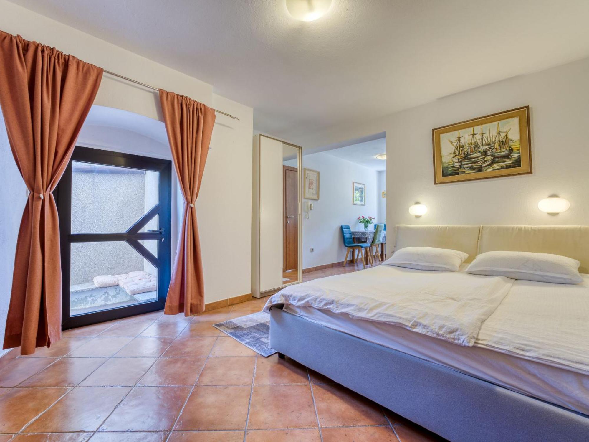 Lovrano-2 By Interhome Apartment